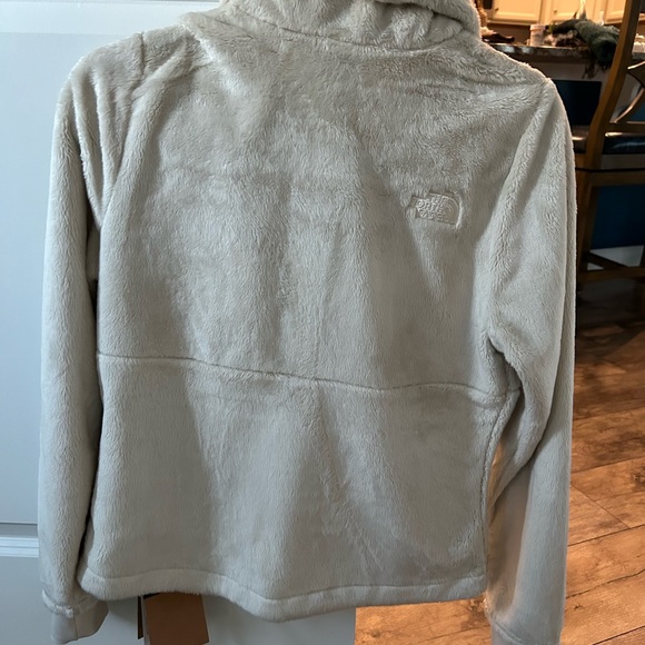 The north face jacket - Picture 3 of 4